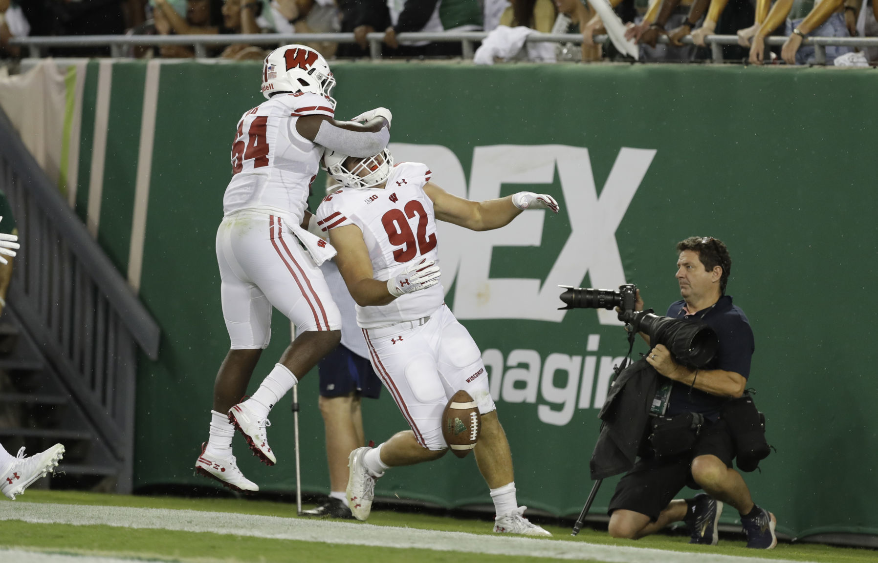 Badgers 49, Bulls 0
